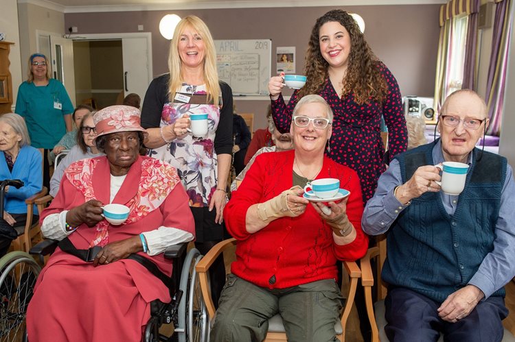 Innovative opera sessions are music to the ears of Lennox House residents